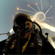 Illustration for article titled The whole world seems reflected on this F-16 pilot diving back to Earth